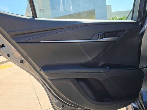 Certified 2025 Toyota Camry SE FWD image 17