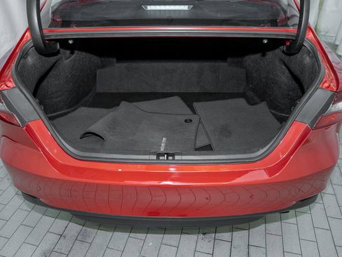 Certified 2024 Toyota Camry LE image 5