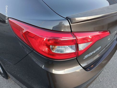 Used 2015 Hyundai Sonata Sport w/ Option Group 04 image 15
