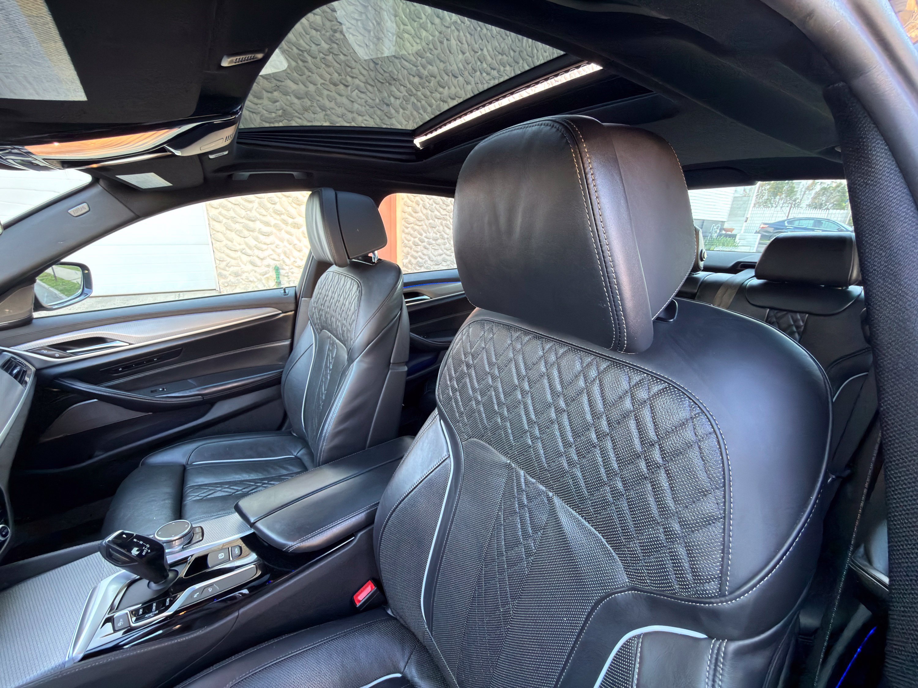 Used 2019 BMW M550i xDrive AWD/4WD image 14
