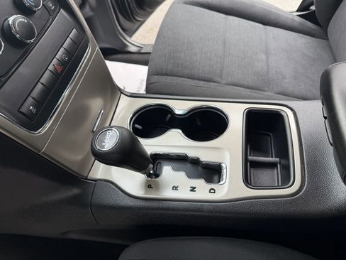 Used 2013 Jeep Grand Cherokee Laredo w/ Laredo E Group image 13