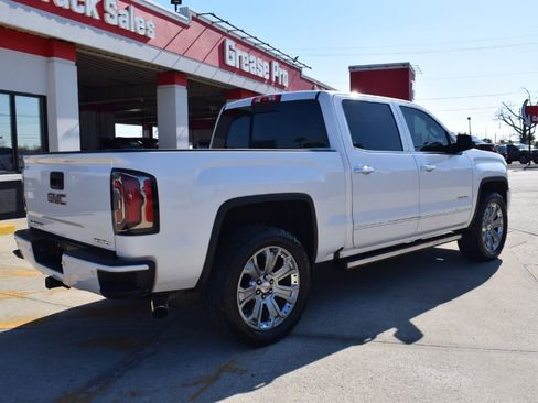 Used 2018 GMC Sierra 1500 Denali w/ Denali Ultimate Package image 3