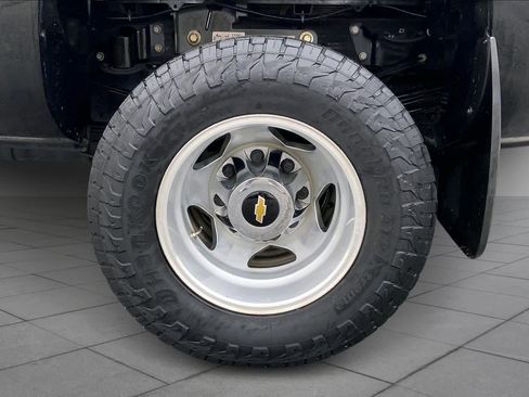 Used 2018 Chevrolet Silverado 3500 High Country w/ Duramax Plus Package image 10