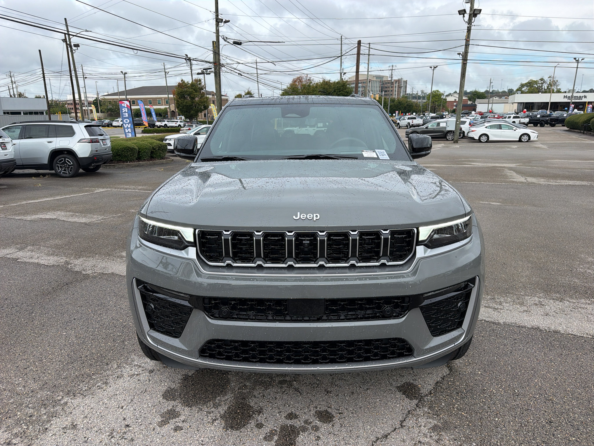 New 2027 Jeep Grand Cherokee Summit AWD/4WD image 3