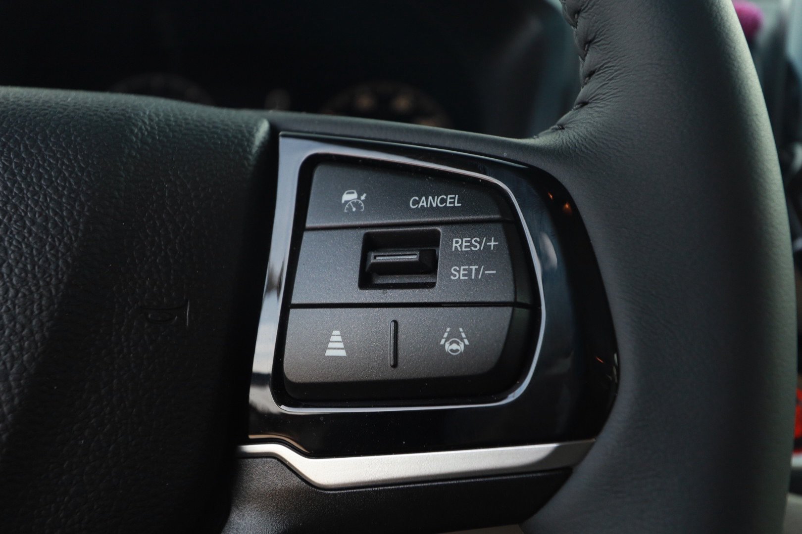 Used 2026 Honda Odyssey EX-L image 11