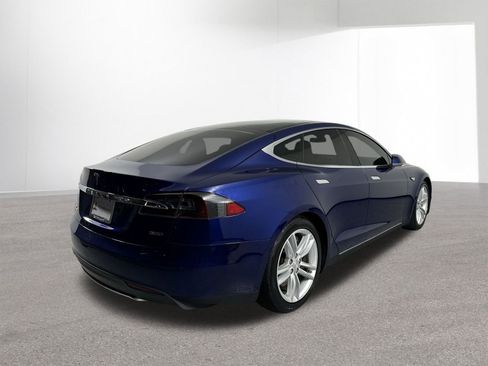 Used 2016 Tesla Model S 85D image 35