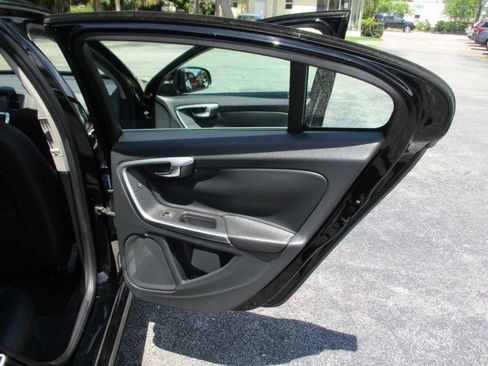 Used 2015 Volvo S60 T5 Premier w/ Convenience Package FWD image 26