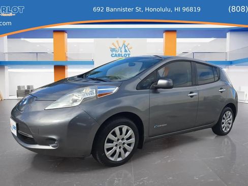 Used 2015 Nissan Leaf S w/ Charge Package FWD image 1