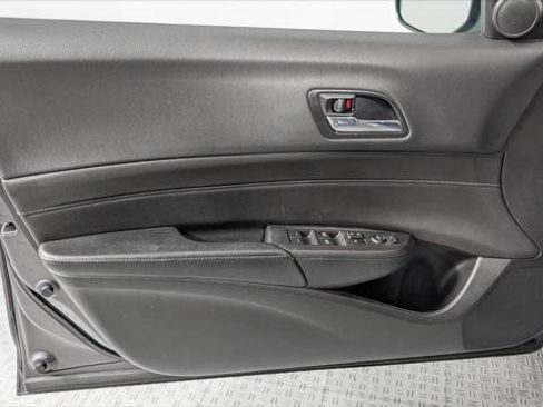 Used 2018 Acura ILX FWD image 13