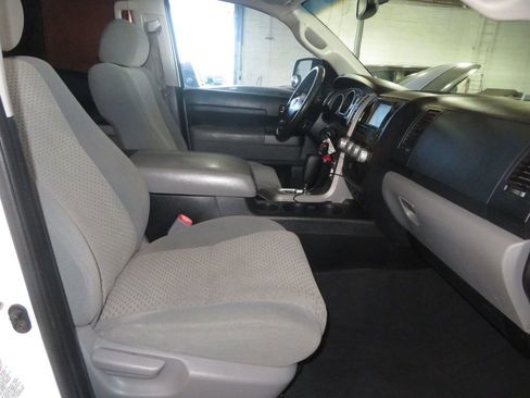 Used 2012 Toyota Tundra DOUBLE CAB SR5 TUNDRA LOW MILE image 31