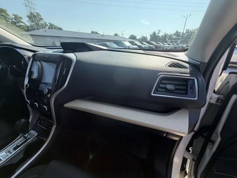 Used 2019 Subaru Ascent Premium AWD/4WD image 14