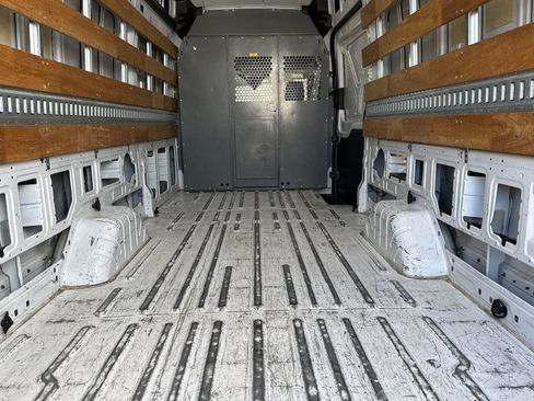 Used 2019 Ford Transit 350 148 High Roof Extended image 23