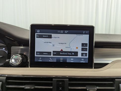 Used 2022 Lincoln Corsair AWD w/ Equipment Group 101A image 18