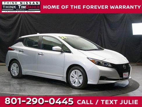 Used 2024 Nissan Leaf S image 1