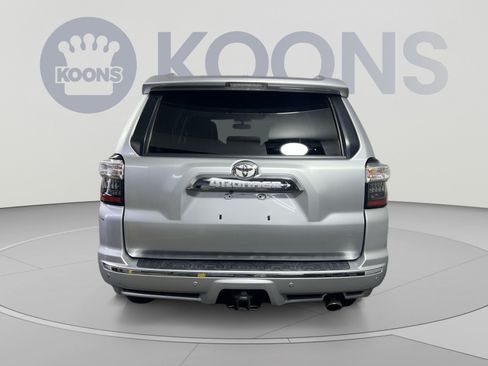 Used 2016 Toyota 4Runner Limited AWD/4WD image 5