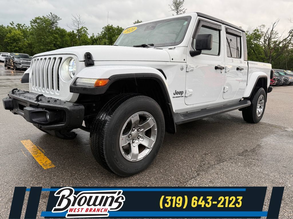Used 2020 Jeep Gladiator Overland AWD/4WD image 1