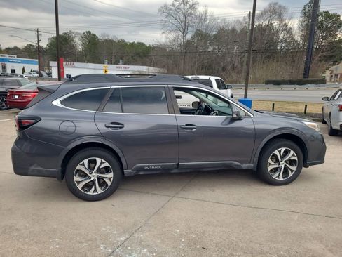 Used 2020 Subaru Outback Limited image 31