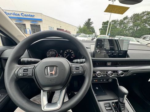 New 2026 Honda CR-V EX image 15