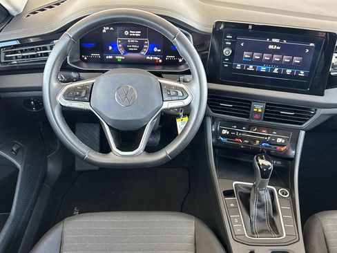 Used 2025 Volkswagen Jetta S image 14