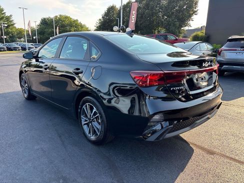Used 2024 Kia Forte LXS FWD image 6