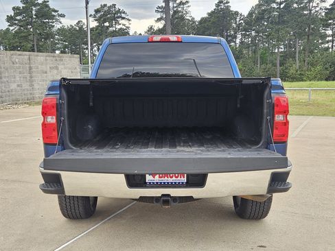 Used 2018 Chevrolet Silverado 1500 LT w/ Texas Edition image 11