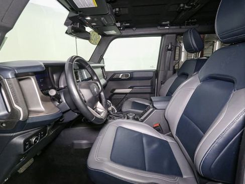 Used 2023 Ford Bronco Outer Banks w/ Sasquatch Package image 35