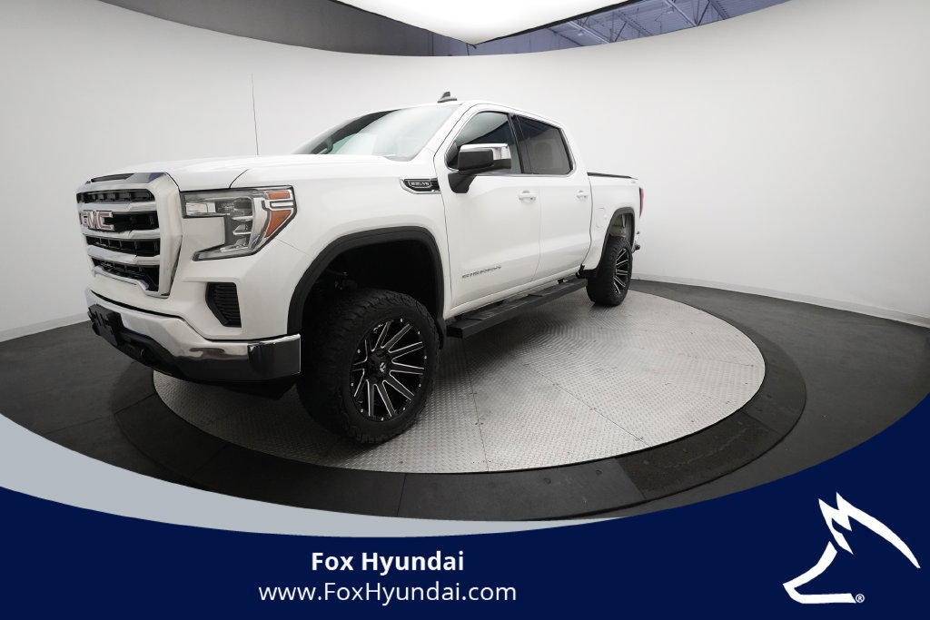 Used 2019 GMC Sierra 1500 SLE w/ Fleet Comfort Package AWD/4WD image 1