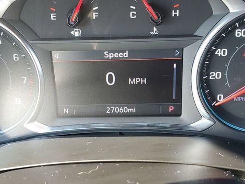 Certified 2023 Chevrolet Traverse LT FWD image 12