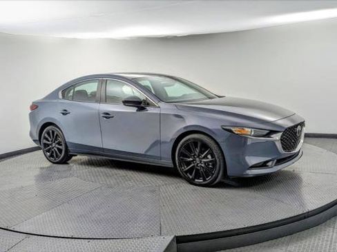 Used 2024 MAZDA MAZDA3 s image 7