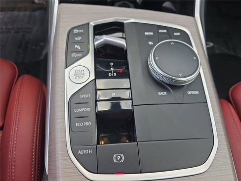 Used 2025 BMW 330i Sedan RWD image 22