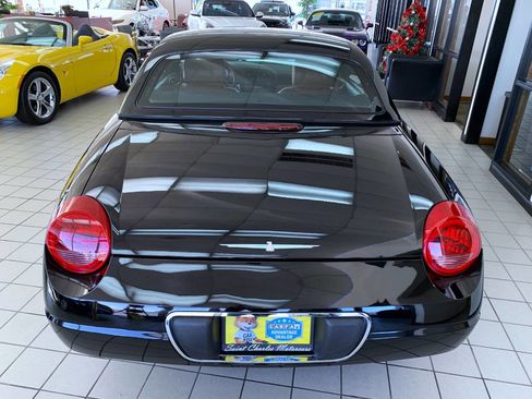 Used 2003 Ford Thunderbird image 5