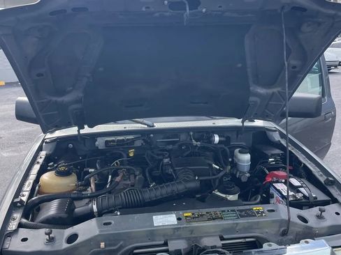 Used 2010 Ford Ranger XLT image 16