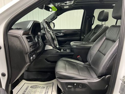 Used 2021 Chevrolet Tahoe Z71 w/ Z71 Signature Package image 5