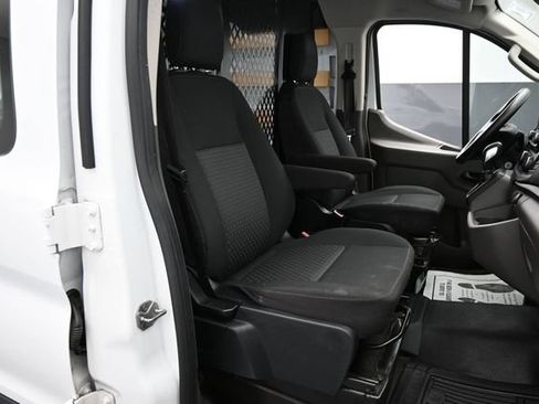 Certified 2022 Ford Transit 250 Low Roof w/ Exterior Upgrade Package RWD image 30