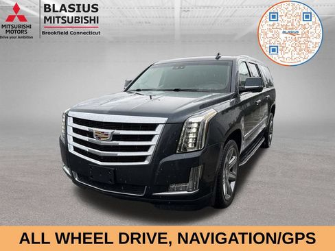 Used 2019 Cadillac Escalade ESV Luxury AWD/4WD image 3