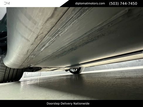 Used 2022 Tesla Model Y Performance image 43