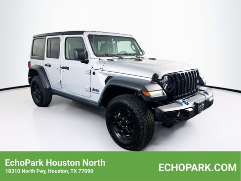 Used 2023 Jeep Wrangler Unlimited w/ Cold Weather Group AWD/4WD image 1