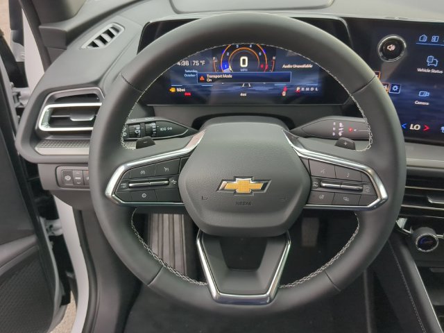New 2027 Chevrolet Traverse LT FWD image 18