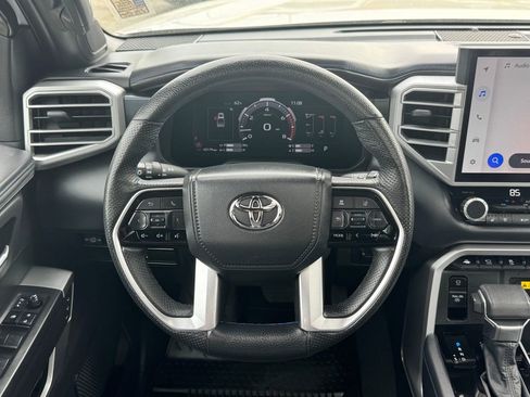 Used 2023 Toyota Tundra Platinum AWD/4WD image 18