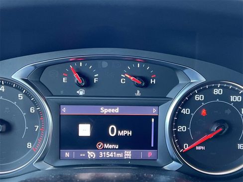 Certified 2023 GMC Acadia SLE w/ Driver Convenience Package image 20