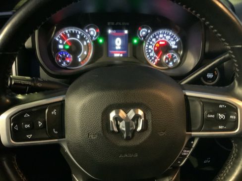 Used 2024 RAM 3500 Big Horn image 21