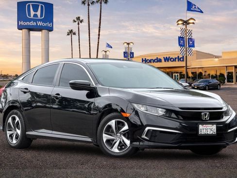 Used 2020 Honda Civic LX image 2