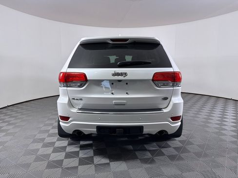 Used 2018 Jeep Grand Cherokee Overland AWD/4WD image 11