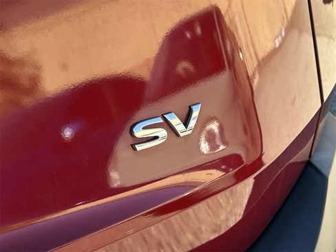 Certified 2023 Nissan Rogue SV image 6