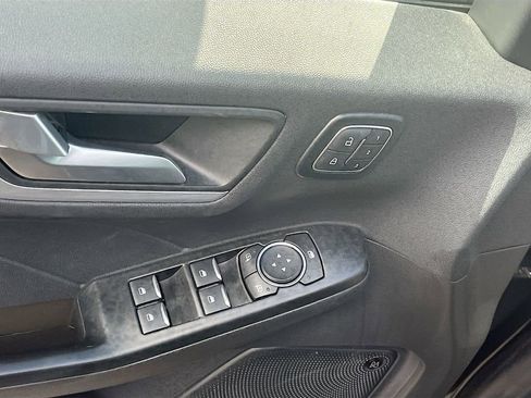 Used 2024 Ford Escape Platinum w/ Premium Technology Package AWD/4WD image 18