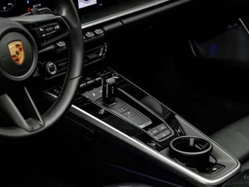 Used 2022 Porsche 911 Turbo S image 60