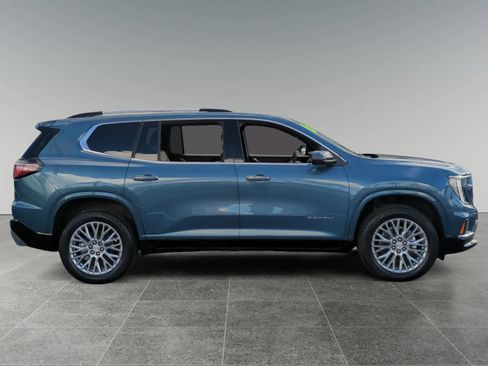 Used 2025 GMC Acadia Denali image 6