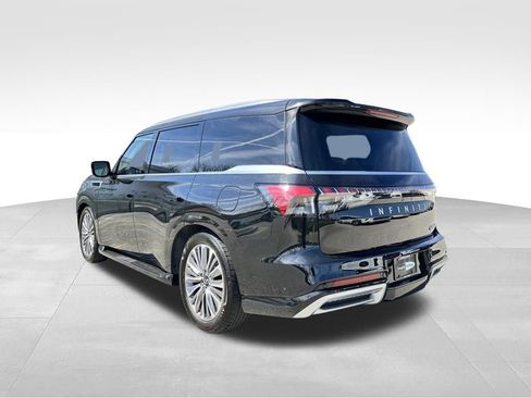 Used 2025 INFINITI QX80 Sensory AWD/4WD image 10