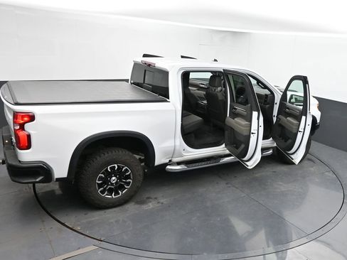 Used 2024 Chevrolet Silverado 1500 ZR2 w/ Technology Package AWD/4WD image 49