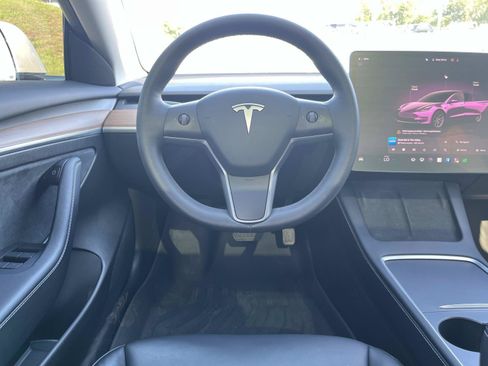 Used 2022 Tesla Model 3 Long Range AWD/4WD image 14
